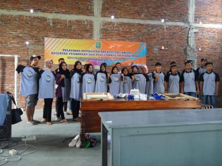 PELATIHAN REMAJA BERKREASI SABLON