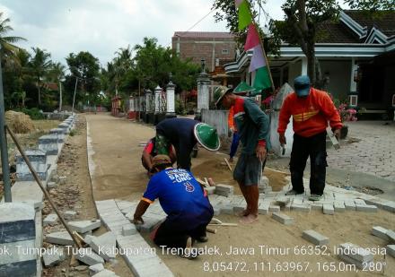 PEMBANGUNAN PAVING DUSUN JUMOK